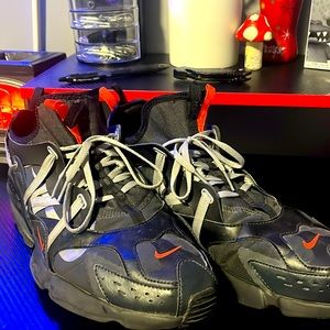 (Used Nike Air Max Infinity Wntr Sneaker) Men Us14